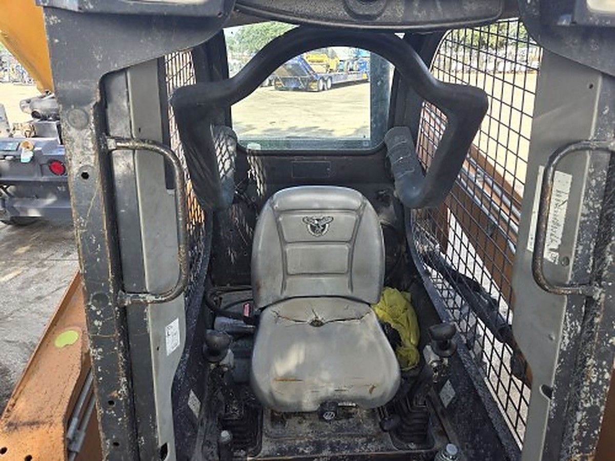 CASE SR175B photo 6