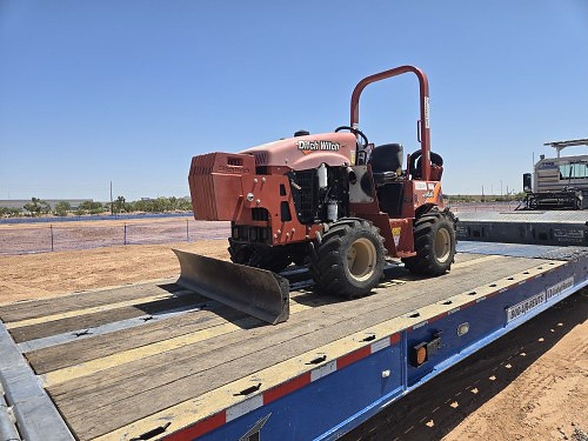 DITCHWITCH RT45A photo 2