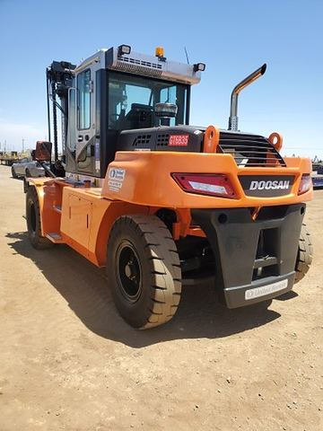 2021 DOOSAN D140S-7 Forklift Whse 30000-35000# Pneumatic