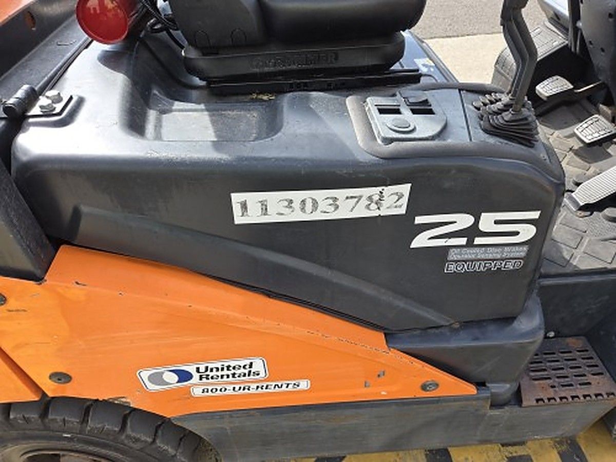 DOOSAN G25N-7DF photo 5
