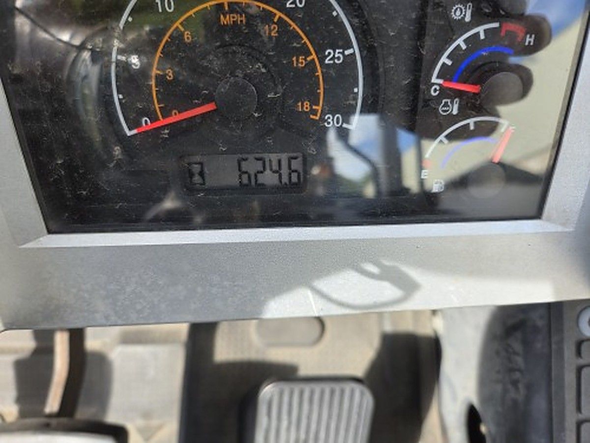 DOOSAN G25N-7DF photo 7