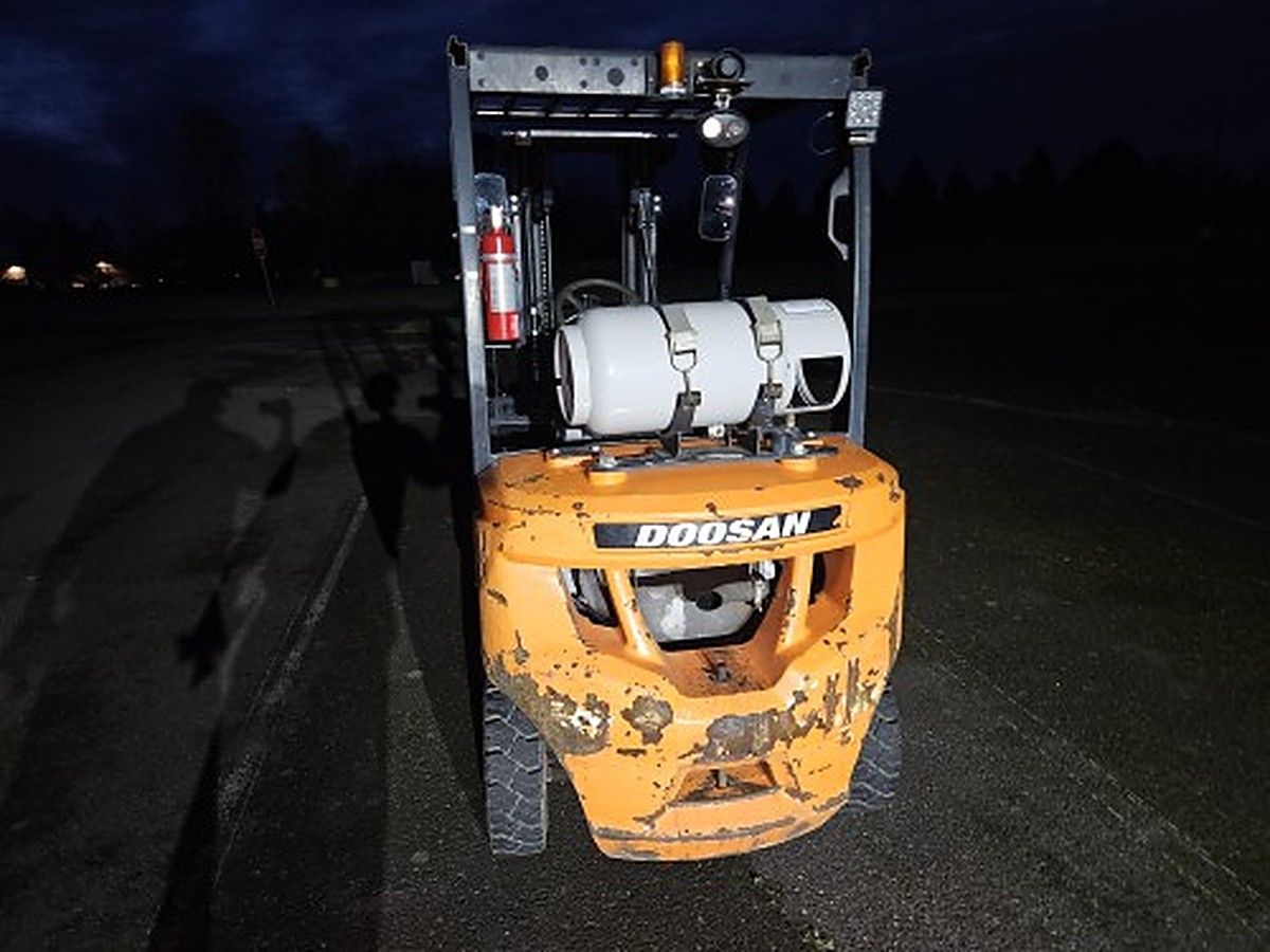 DOOSAN G25N-7LP photo 7