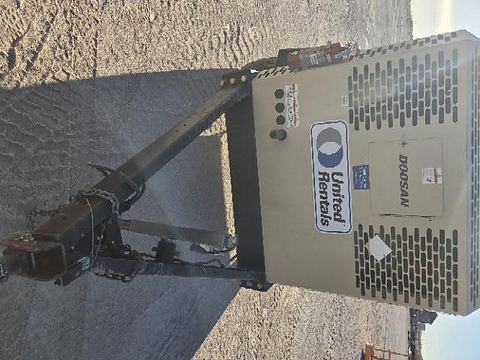 2021 DOOSAN P425/HP375WCUT4 Compressor 350-450 Cfm 150 Psi