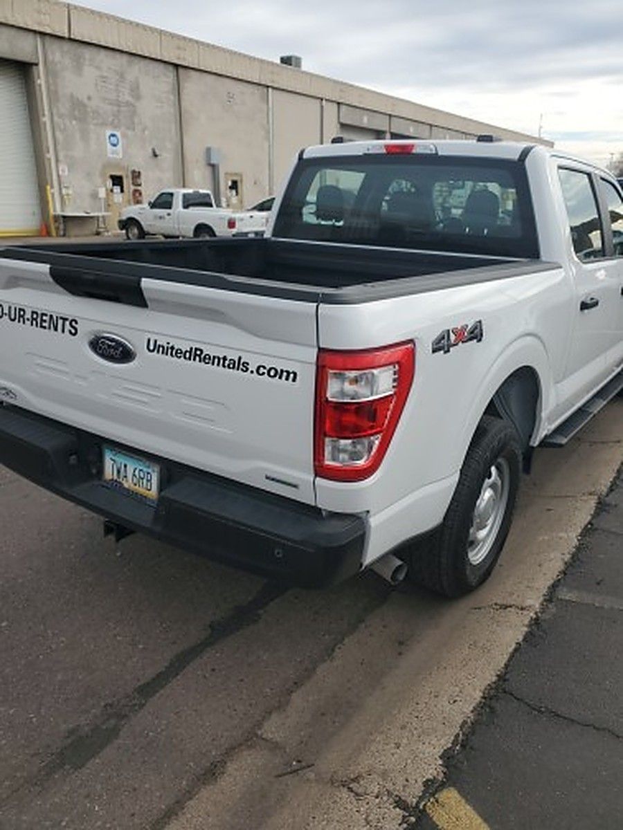 FORD F150CREWXLG4WD photo 2