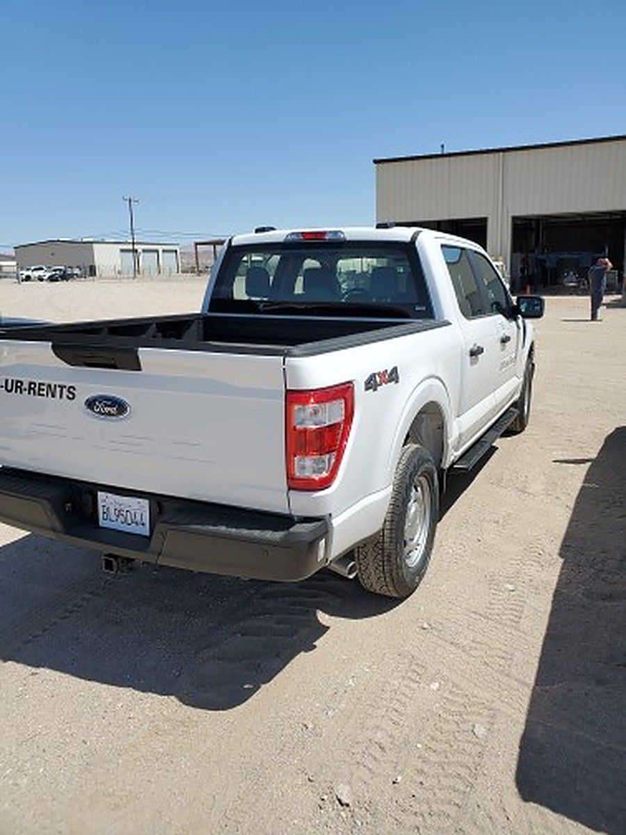FORD F150CREWXLG4WD photo 3