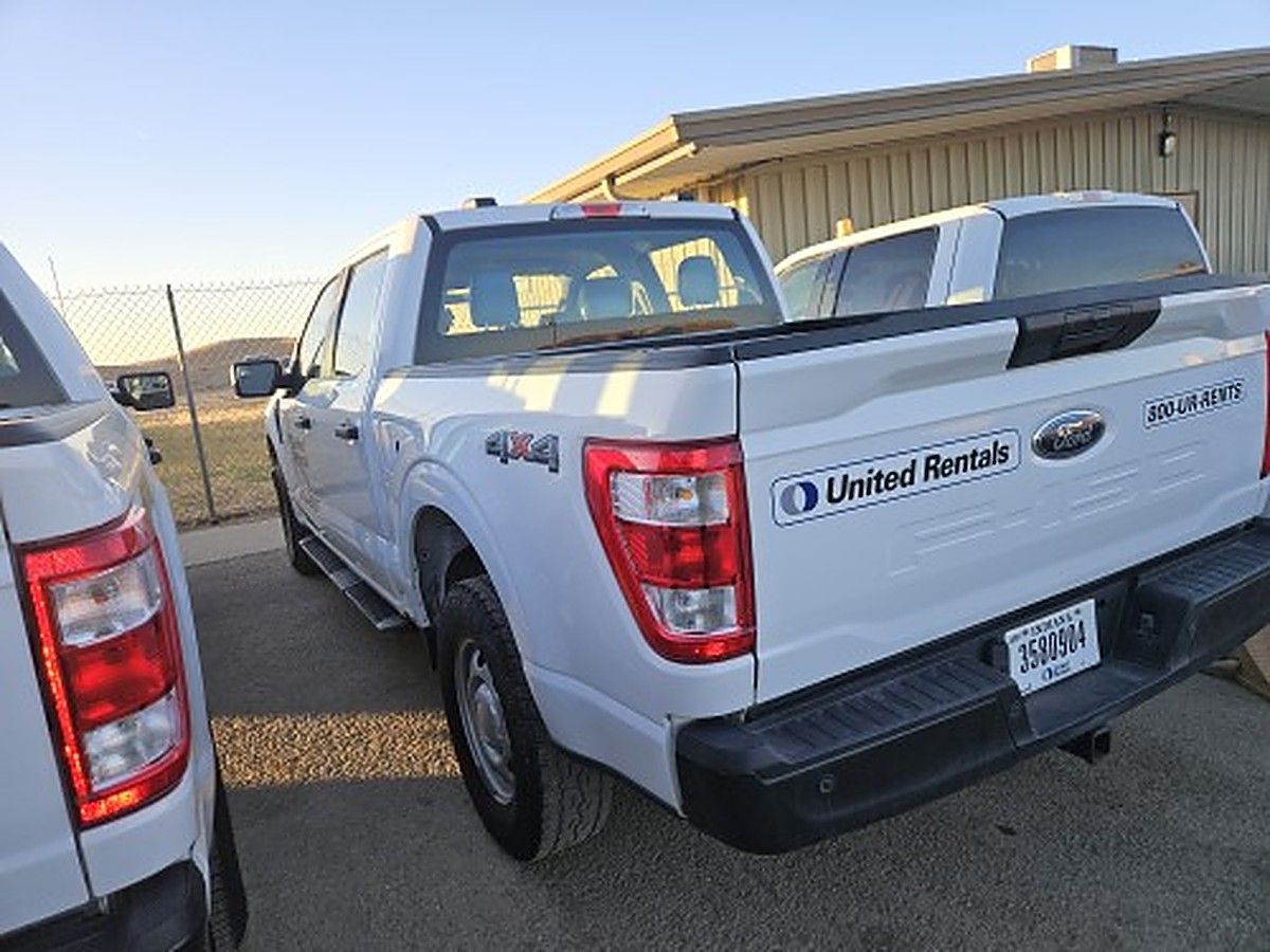 FORD F150CREWXLG4WD photo 2