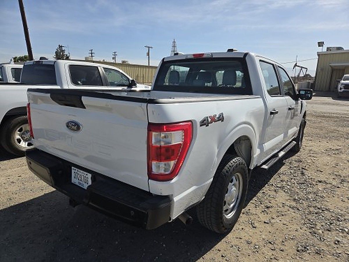 FORD F150CREWXLG4WD photo 3