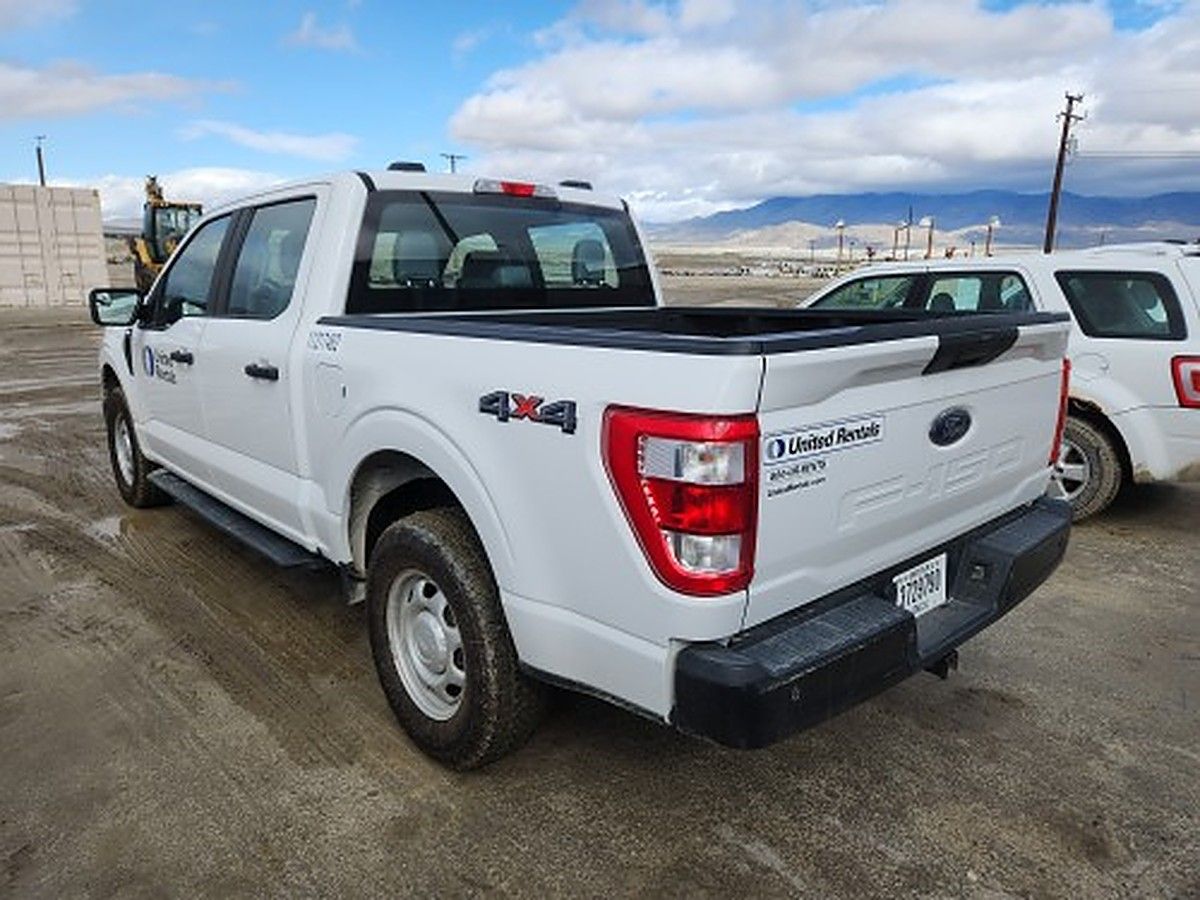 FORD F150CREWXLG4WD photo 2