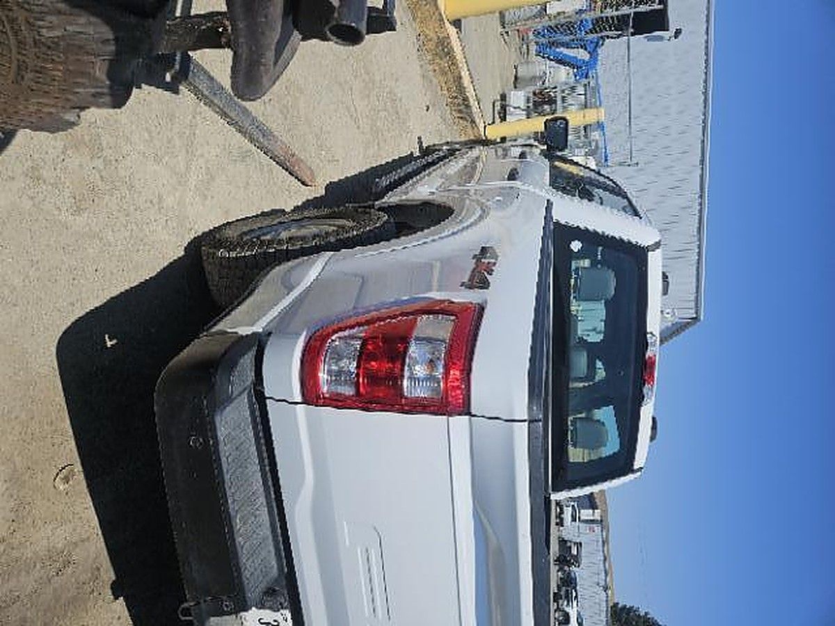 FORD F150CREWXLG4WD photo 3
