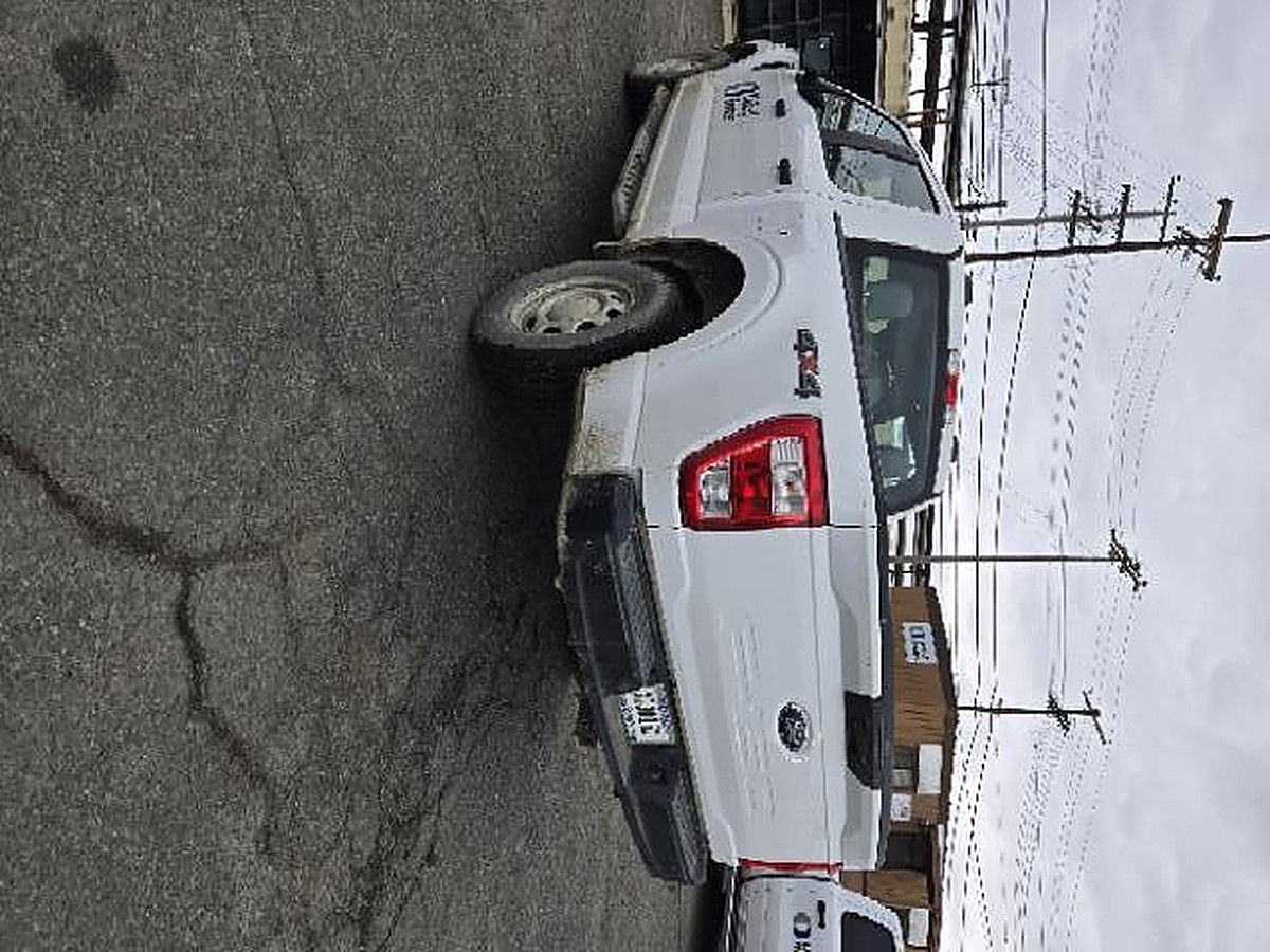 FORD F150CREWXLG4WD photo 5