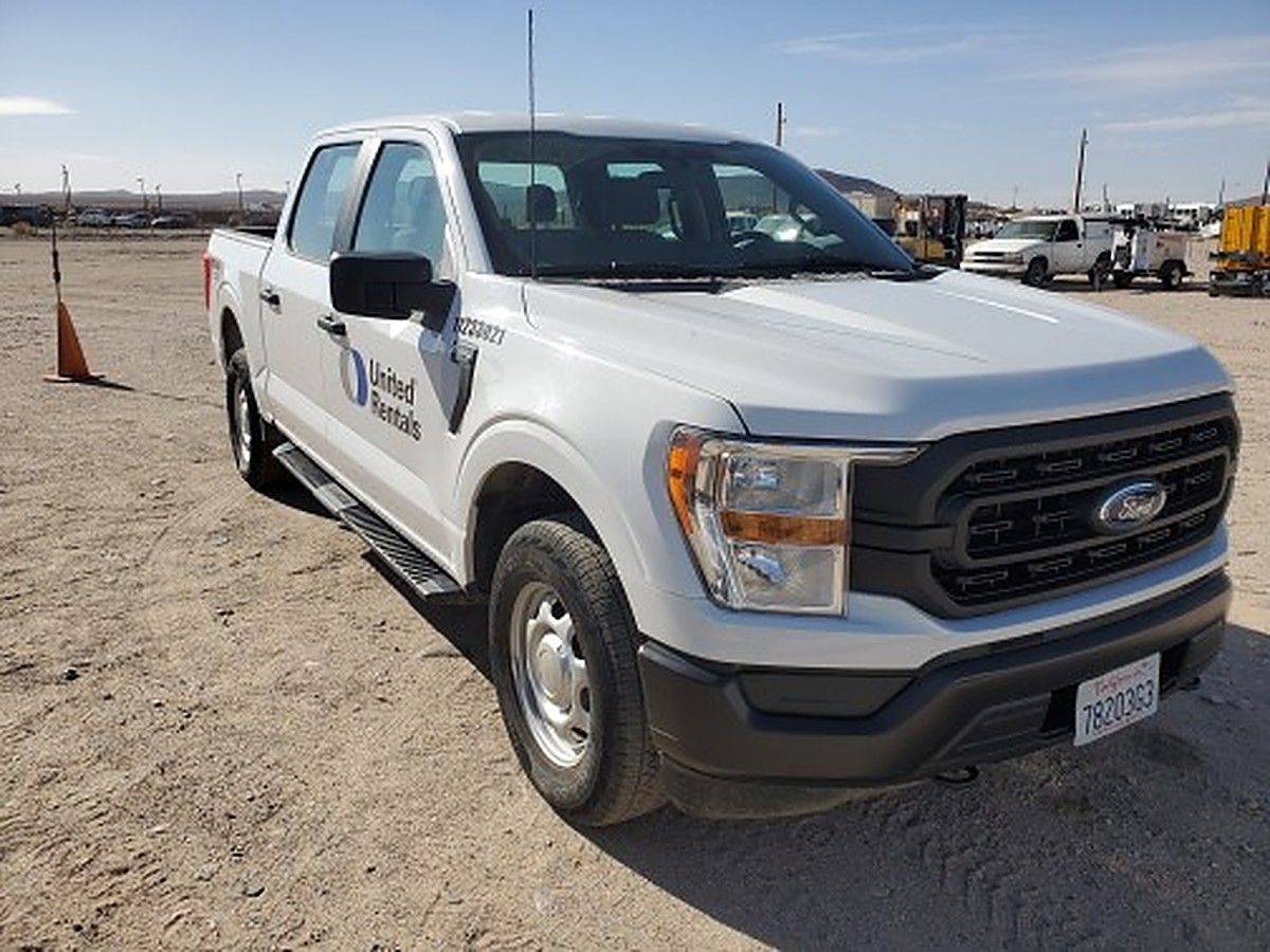 FORD F150CREWXLG4WD photo 3