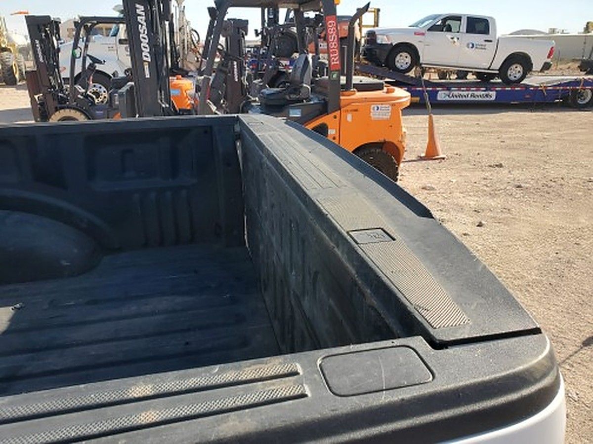 FORD F150CREWXLG4WD photo 6