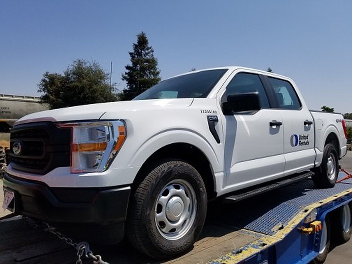 FORD F150CREWXLG4WD photo 2
