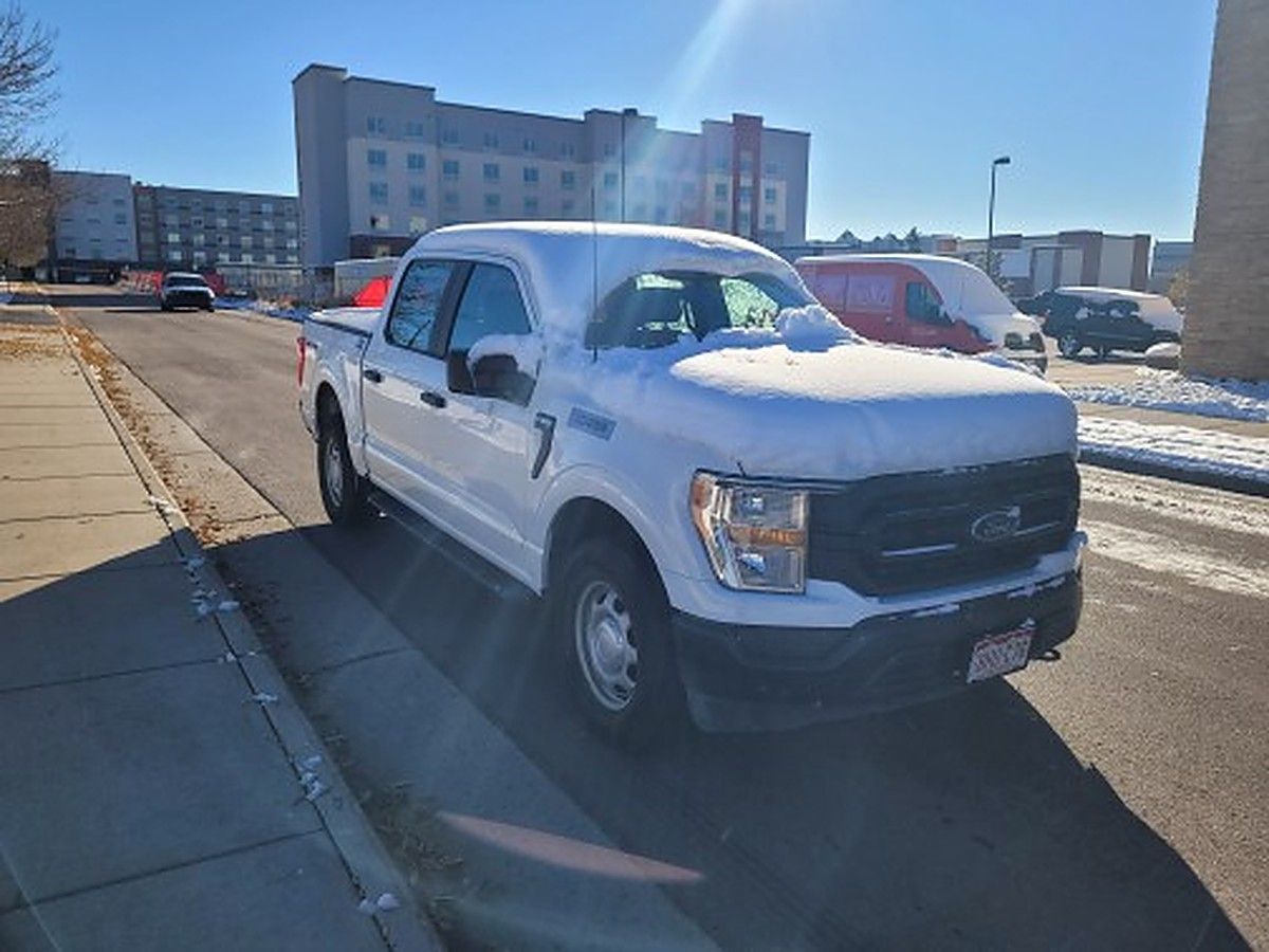 FORD F150CREWXLG4WD photo 3