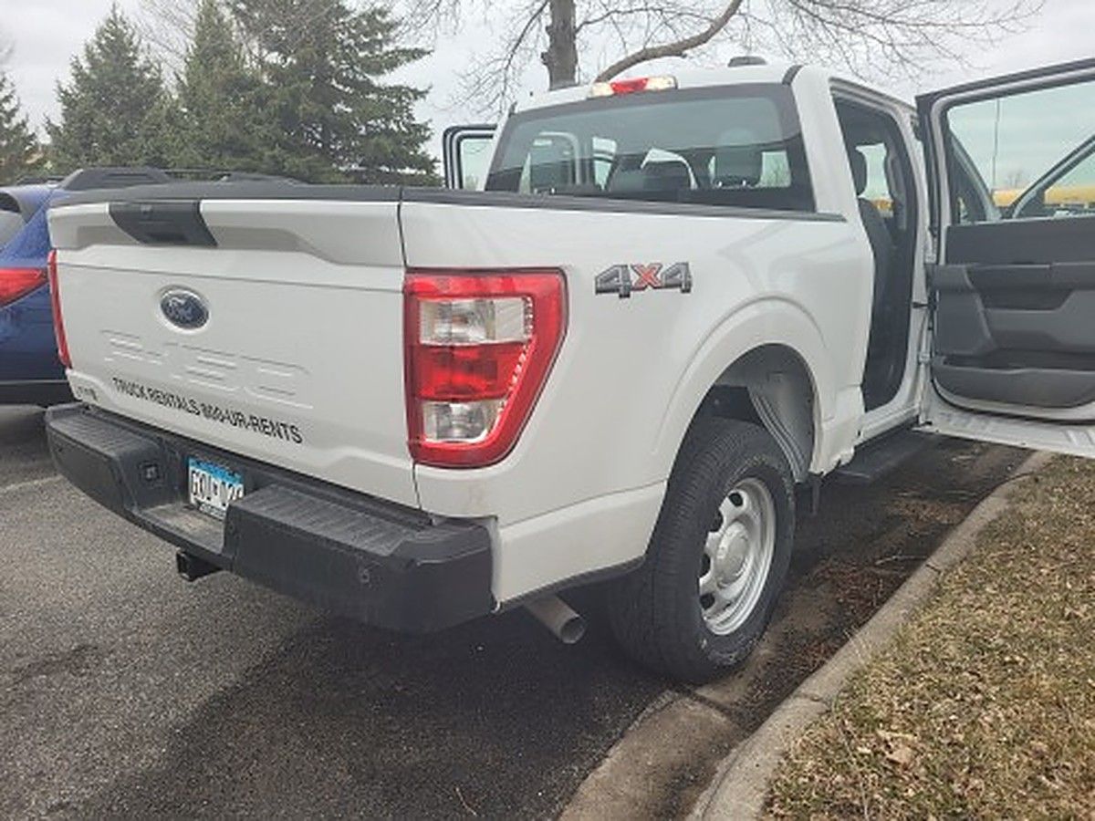 FORD F150CREWXLG4WD photo 2