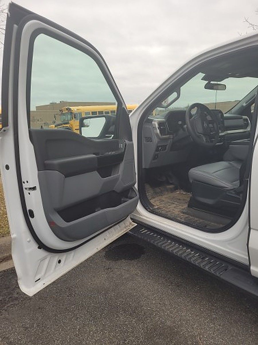 FORD F150CREWXLG4WD photo 7