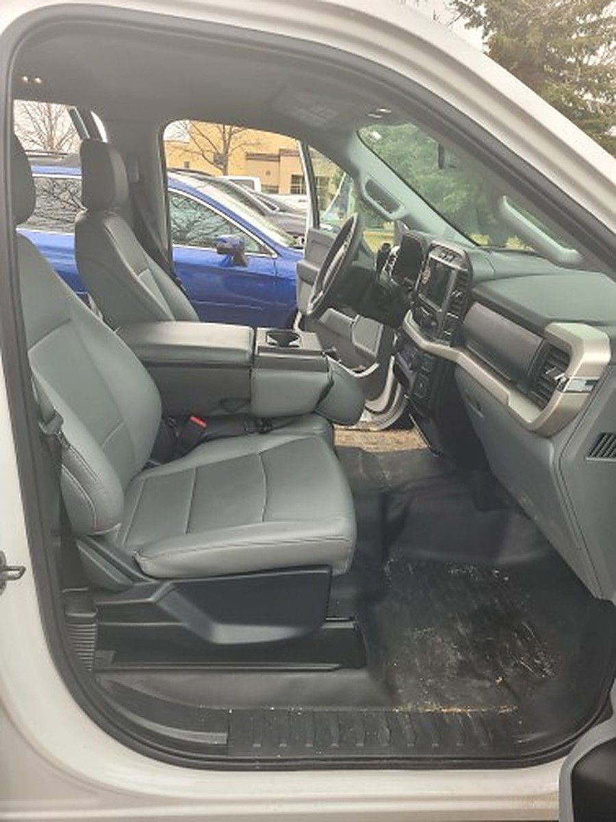 FORD F150CREWXLG4WD photo 8