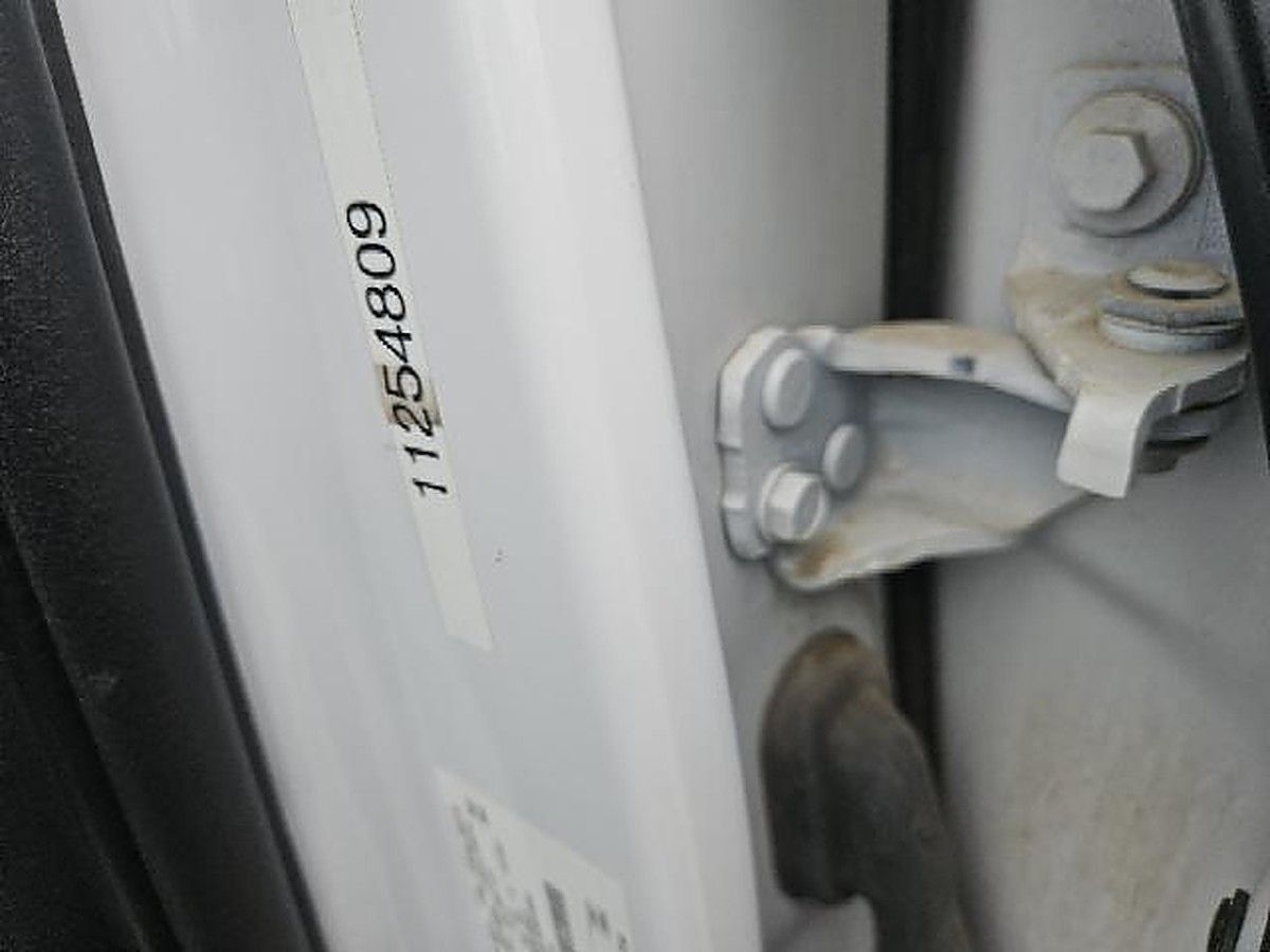 FORD F150CREWXLG4WD photo 3