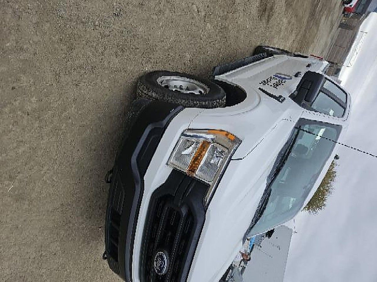 FORD F150CREWXLG4WD photo 6
