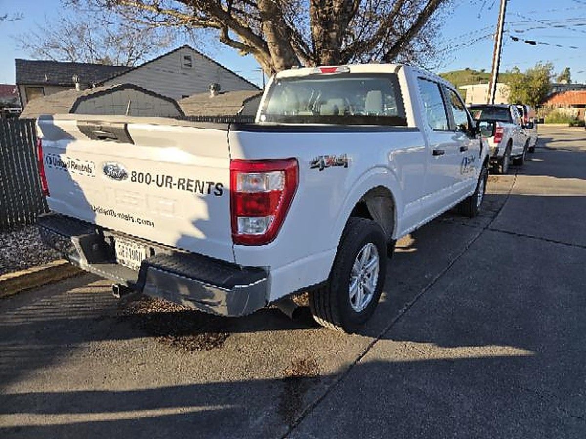 FORD F150CREWXLG4WD photo 2