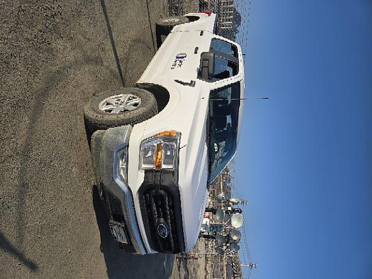 FORD F150CREWXLG4WD photo 9