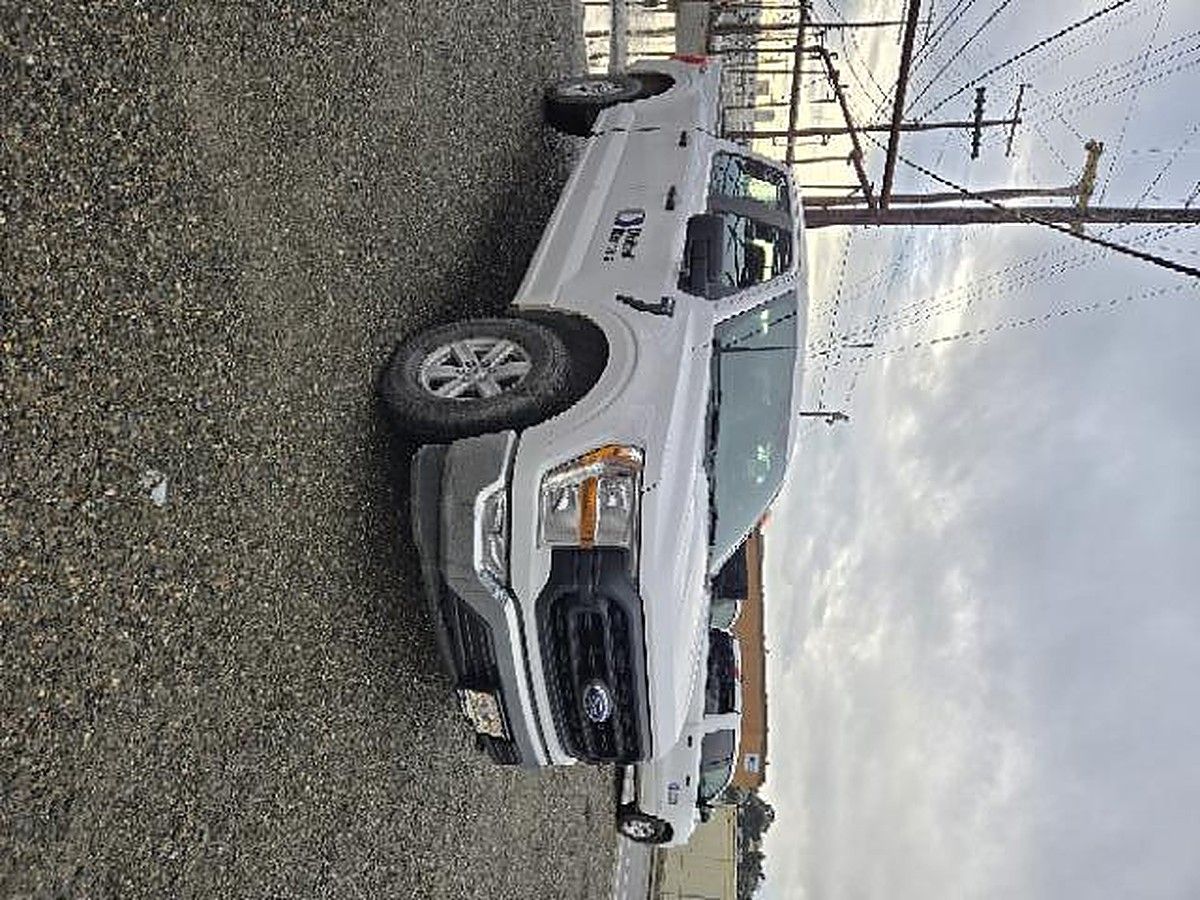 FORD F150CREWXLG4WD photo 4