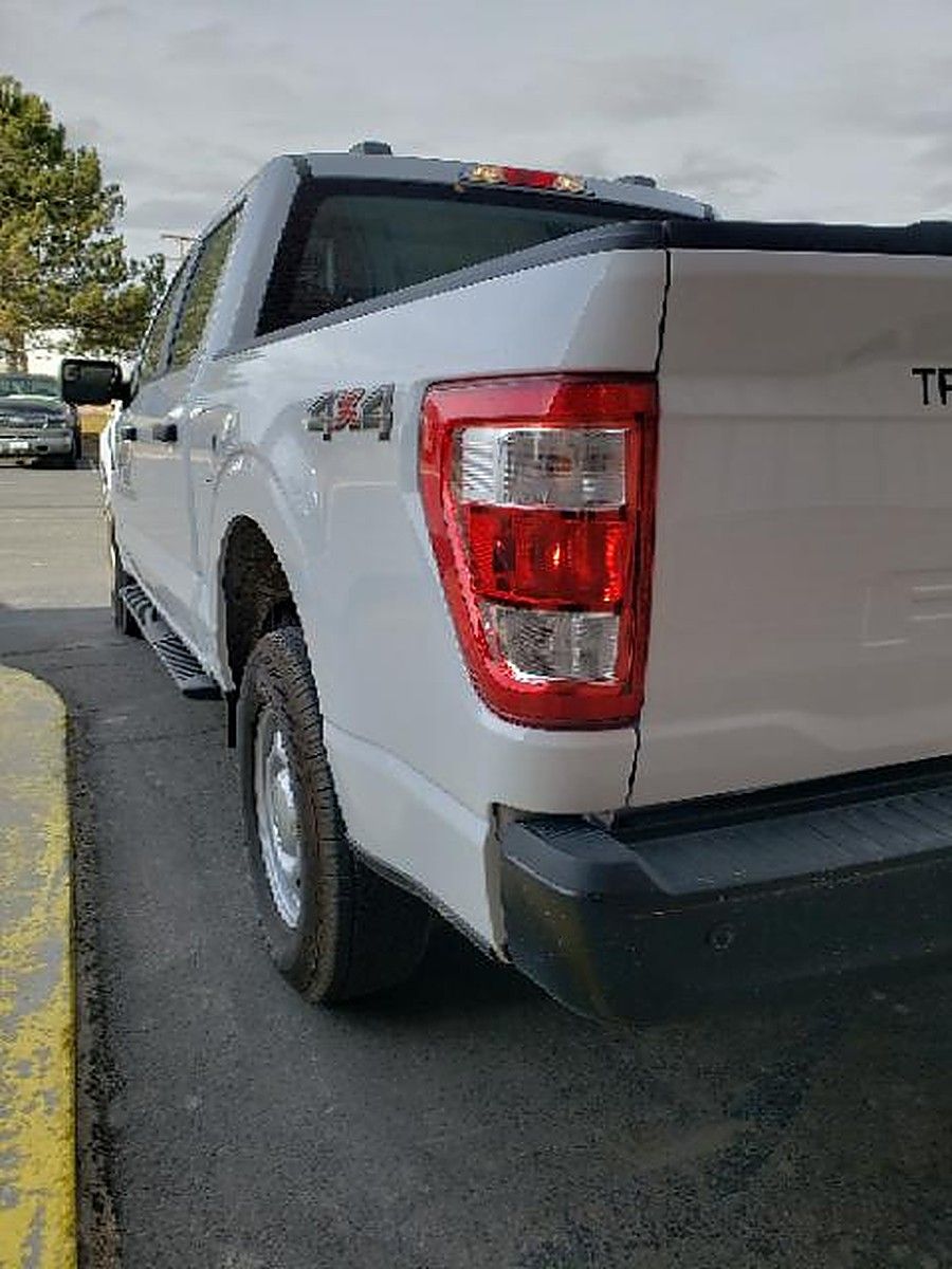 FORD F150CREWXLG4WD photo 16