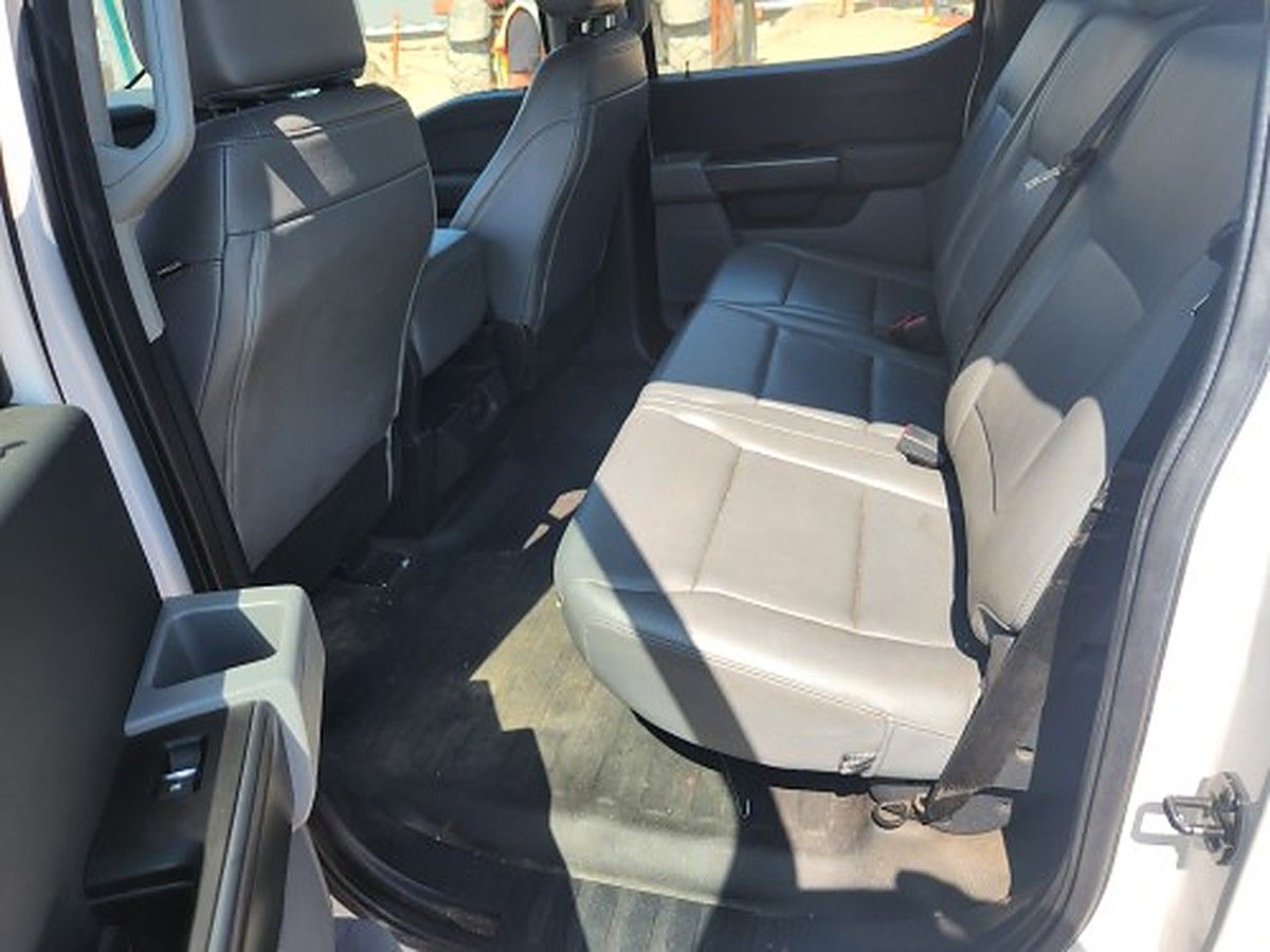 FORD F150CREWXLG4WD photo 13