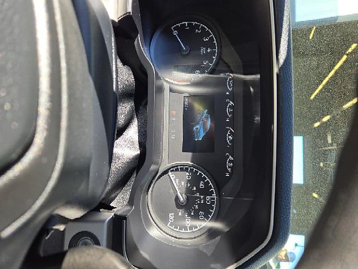 FORD F150CREWXLG4WD photo 9