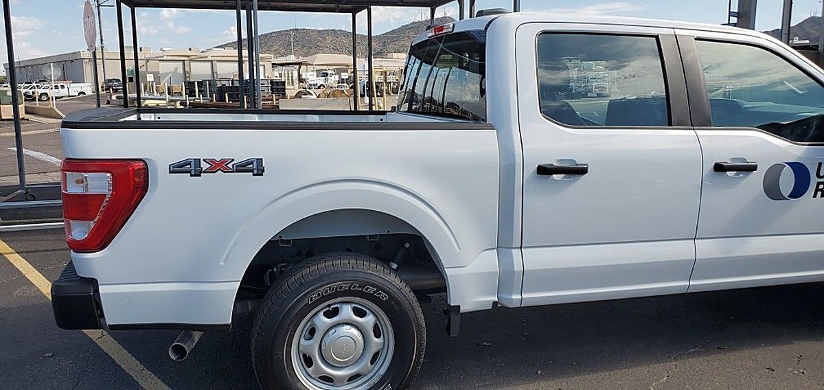 FORD F150CREWXLG4WD photo 3