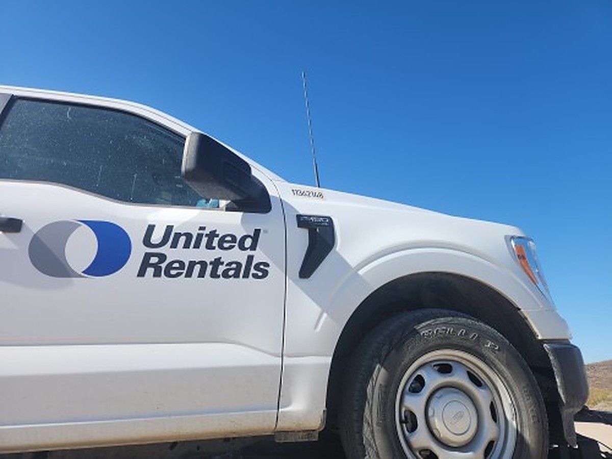 FORD F150CREWXLG4WD photo 3