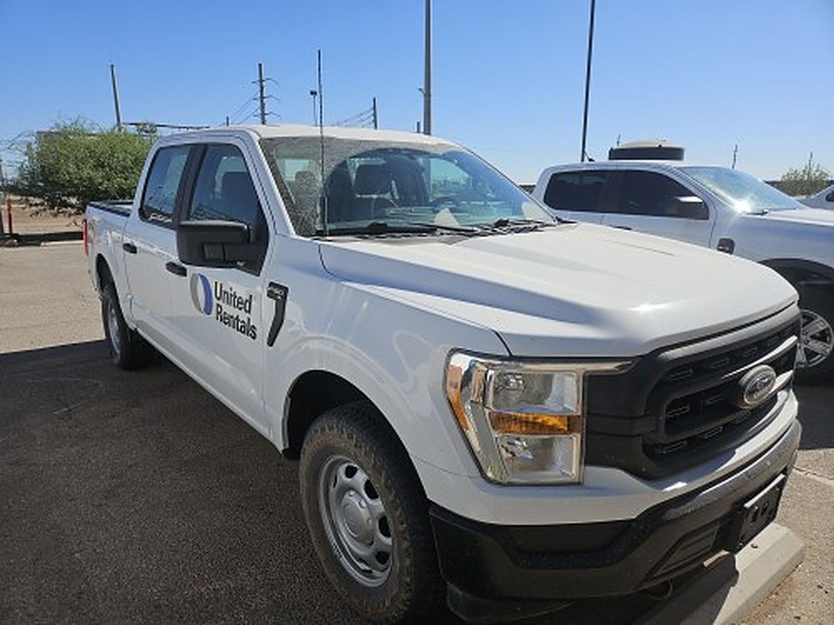 FORD F150CREWXLG4WD photo 2