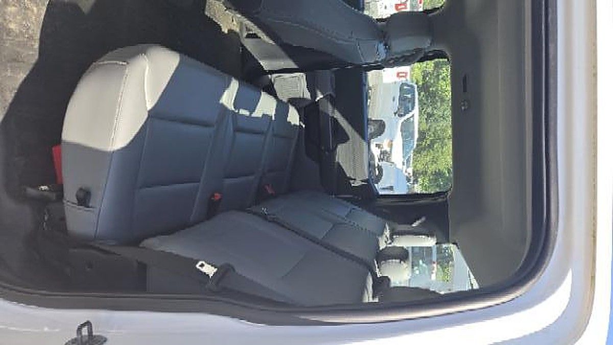 FORD F150CREWXLG4WD photo 10