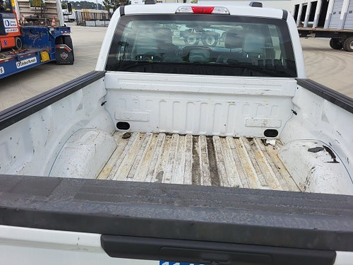 FORD F150CREWXLG4WD photo 17