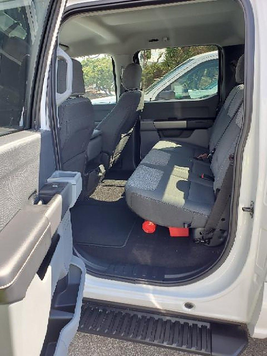 FORD F150CREWXLTG4WD photo 10