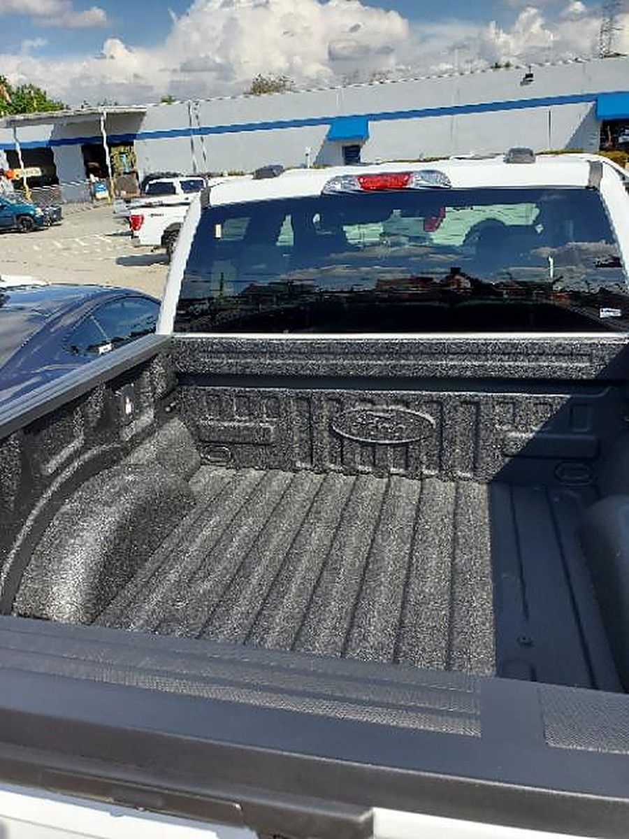 FORD F150CREWXLTG4WD photo 3