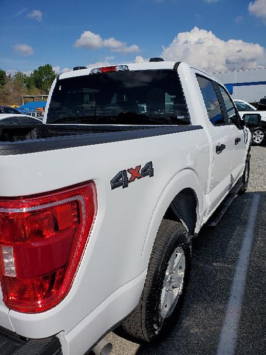 FORD F150CREWXLTG4WD photo 9