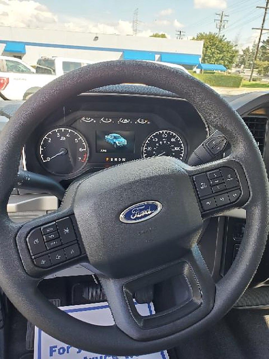 FORD F150CREWXLTG4WD photo 3