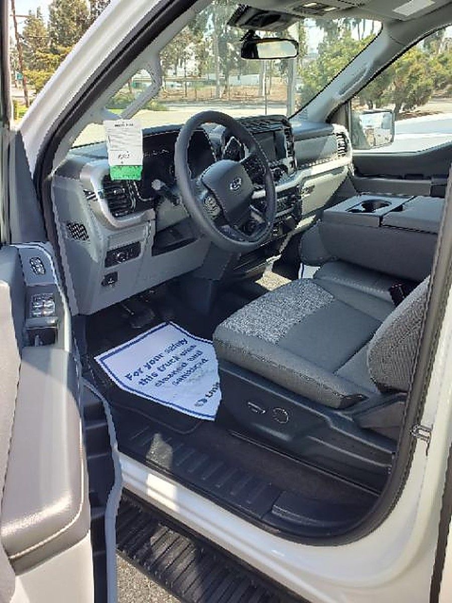 FORD F150CREWXLTG4WD photo 5