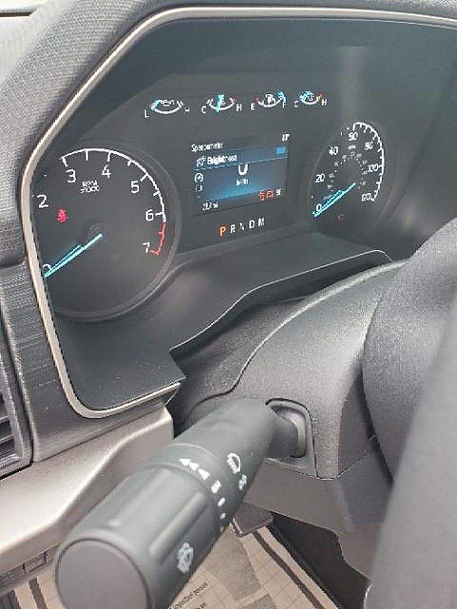 FORD F150CREWXLTG4WD photo 6