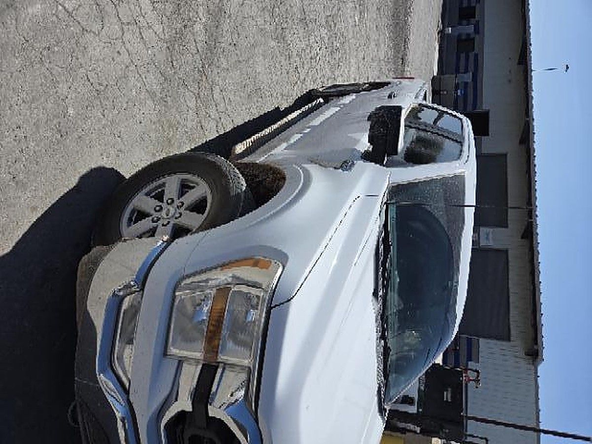 FORD F150CREWXLTG4WD photo 3