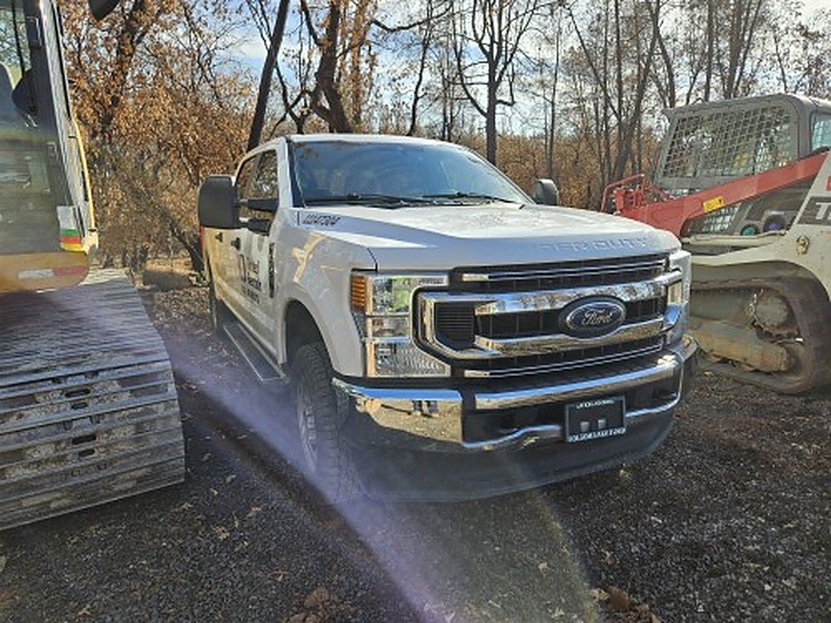 FORD F250CREWXLG4WD photo 6