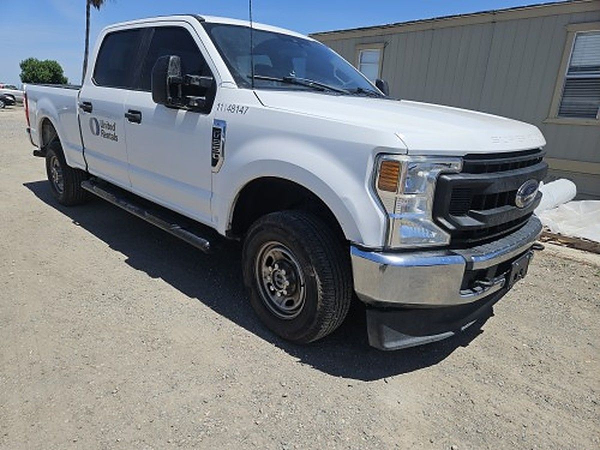 FORD F250CREWXLG4WD photo 3