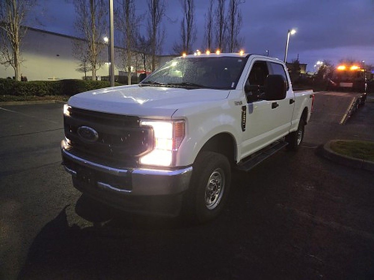 FORD F250CREWXLG4WD photo 2
