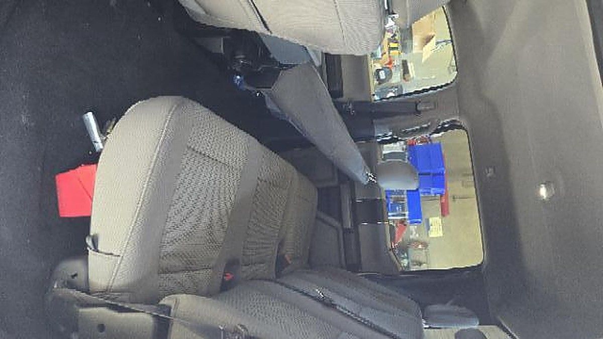 FORD F250CREWXLTG4WD photo 8