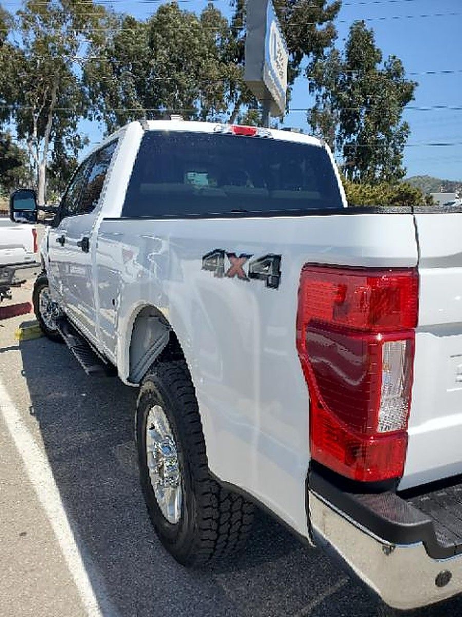 FORD F250CREWXLTG4WD photo 11