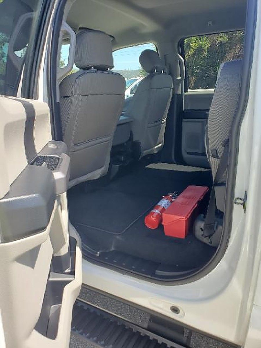 FORD F250CREWXLTG4WD photo 12