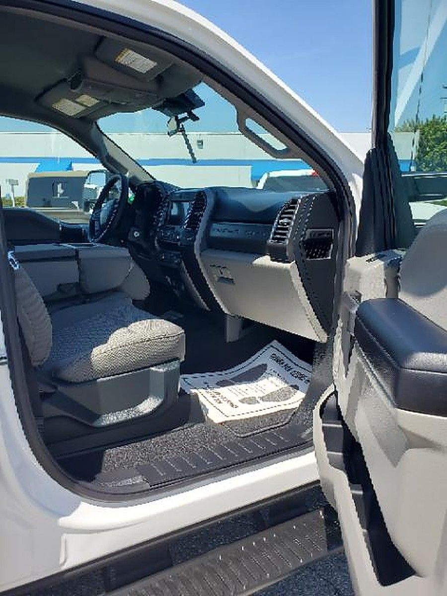FORD F250CREWXLTG4WD photo 8