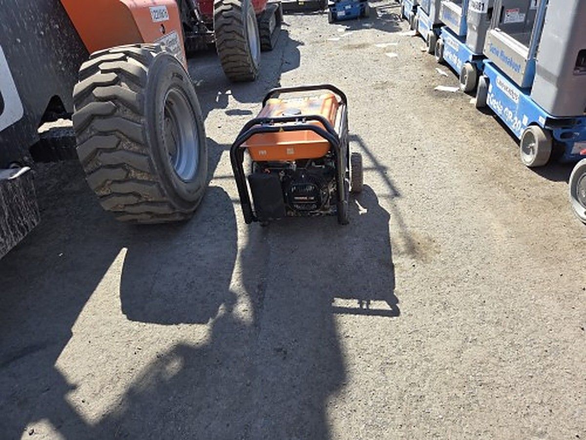 GENERAC GP8000E photo 3