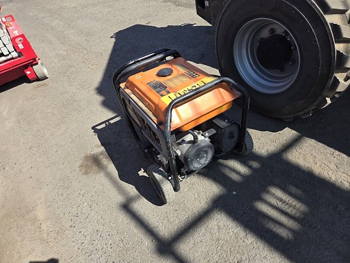 GENERAC GP8000E photo 4